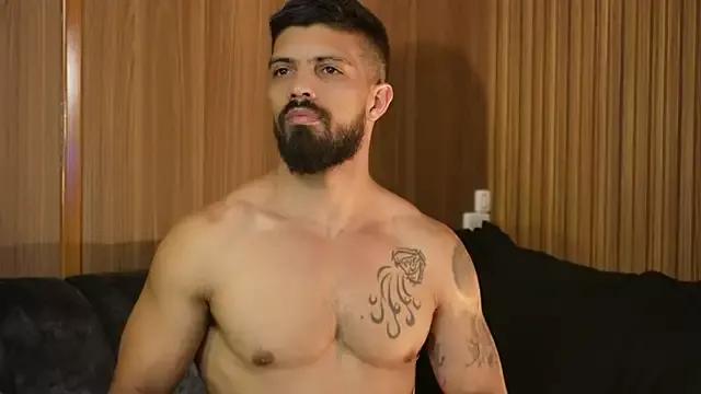 DannSaenz from StripChat