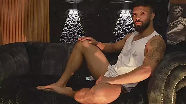 DannSaenz from StripChat