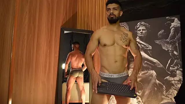 DannSaenz from StripChat