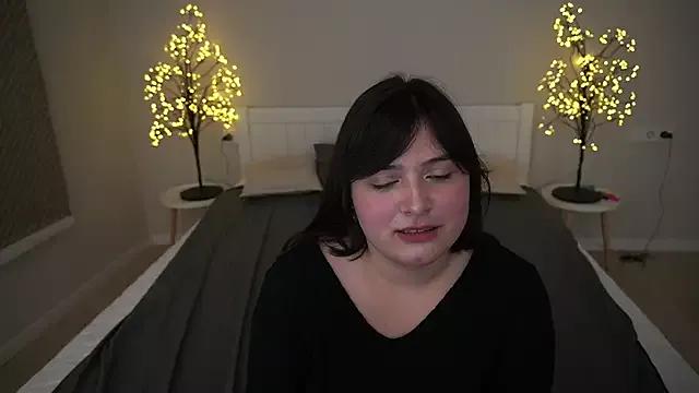 DariaDii webcams show profile image 