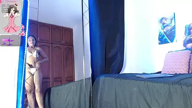 Dariana_Pink from StripChat is Freechat