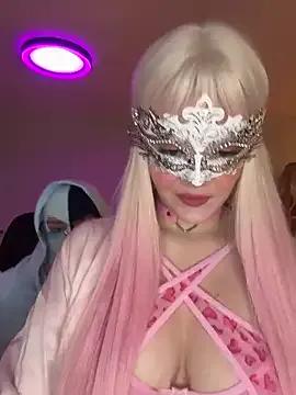 Dark_Bella from StripChat is Freechat