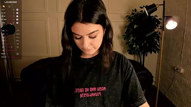 Dark_Moni from StripChat is Freechat
