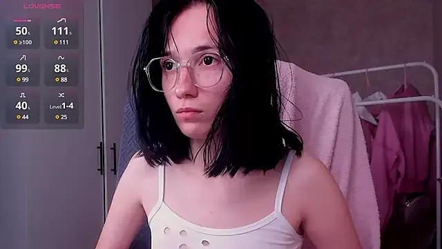 Dark_Willlow from StripChat is Freechat