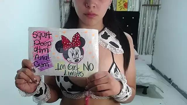 Explore our live girls sluts from our Custom and Multi clubs and checkout exclusive access to highly interactive content, such as shape, hair, titties, pussy type and many more.