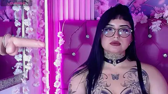 DarkKtemptation from StripChat is Freechat