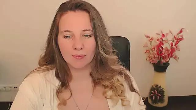 Darklure_ from StripChat is Freechat