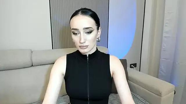 Explore our live girls sluts from our Custom and Multi clubs and checkout exclusive access to highly interactive content, such as shape, hair, titties, pussy type and many more.