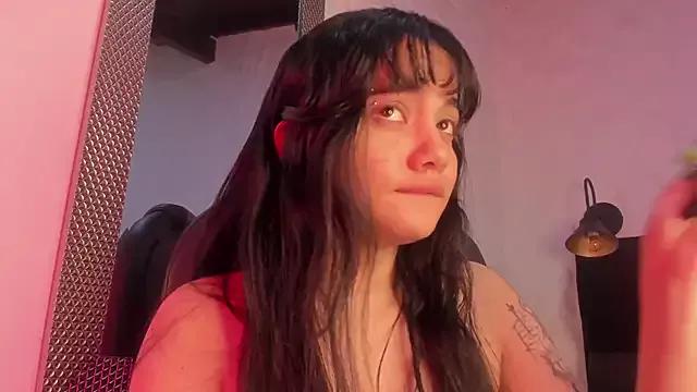 Darky_Doll from StripChat is Freechat