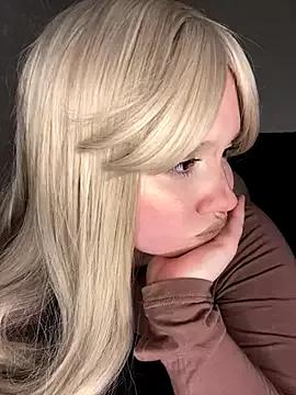 Darling_Bri_ from StripChat is Freechat