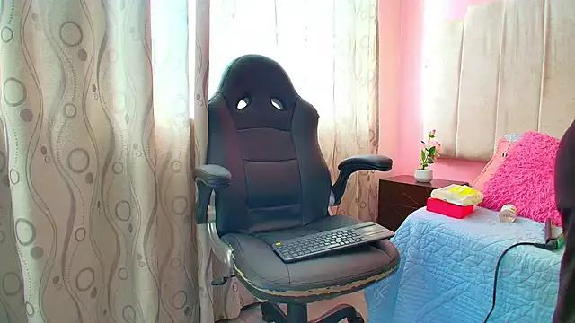 DarlingDuchess_ from StripChat is Freechat
