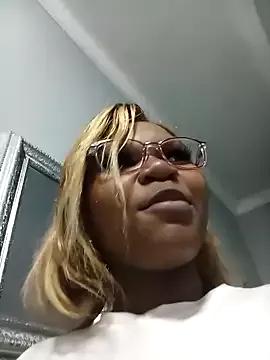 DarrkDeeva68 from StripChat