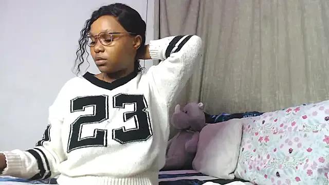 DarrkDeeva68 from StripChat