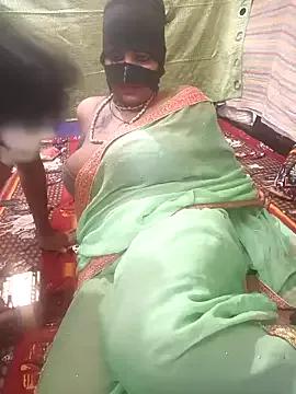 Dassing_strip_couple from StripChat