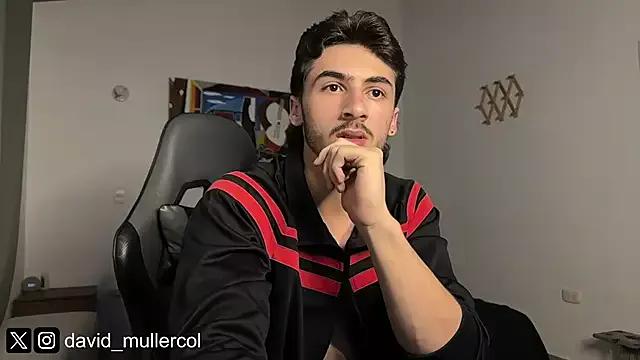 David_Brown18 webcams show profile image 