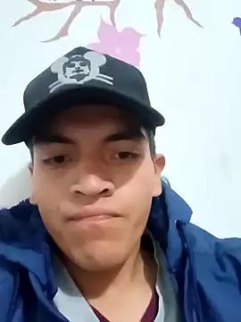 DavidVergagigante420 webcams show profile image 