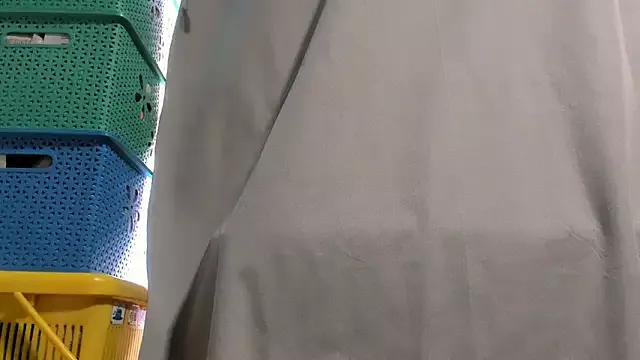 DayanaBaker from StripChat is Freechat