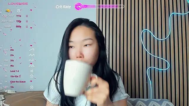 DayanaBundy from StripChat