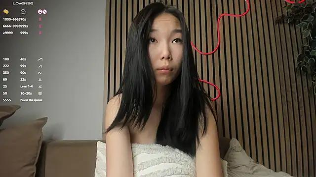 DayanaBundy from StripChat