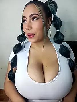 dayanna_86 from StripChat