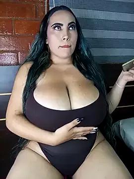 dayanna_86 from StripChat