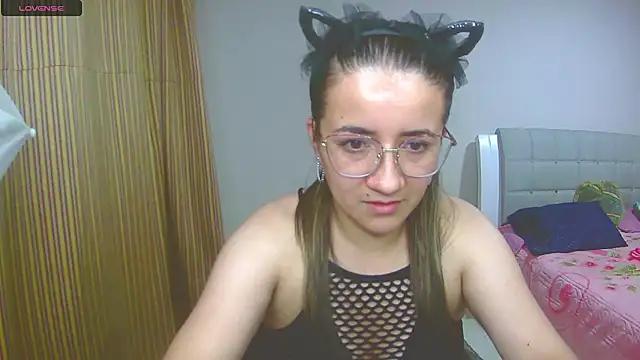 Dayanna_Smitt from StripChat