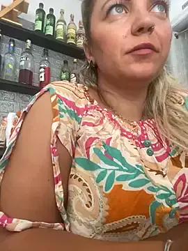 DeboraGaia from StripChat is Freechat