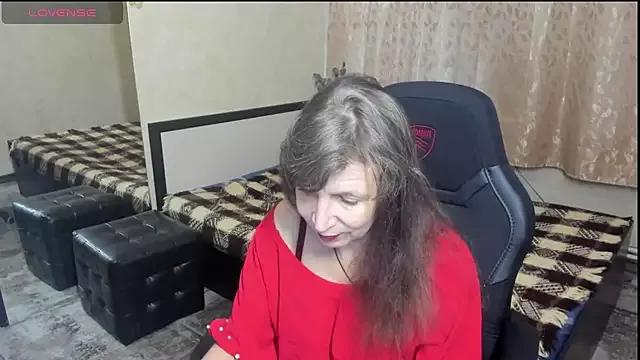 Debra_Phoenix from StripChat is Freechat