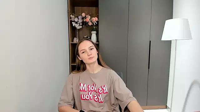 DedeCaterina webcams show profile image 