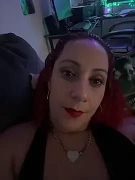 DeeLight124 from StripChat