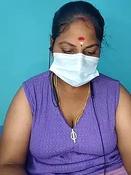 Deepika1432 from StripChat
