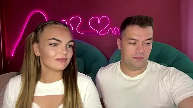 Explore our live girls sluts from our Custom and Multi clubs and checkout exclusive access to highly interactive content, such as shape, hair, titties, pussy type and many more.
