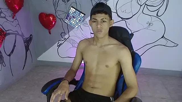Photos of deivid_bigcock1 from StripChat is Freechat