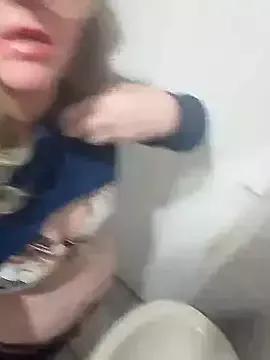 Explore our live girls sluts from our Custom and Multi clubs and checkout exclusive access to highly interactive content, such as shape, hair, titties, pussy type and many more.