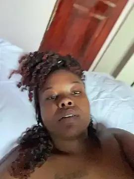Dellah27 from StripChat