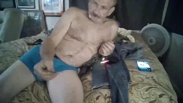 den-rock4u from StripChat is Freechat