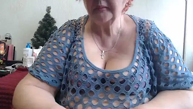 Explore our live girls sluts from our Custom and Multi clubs and checkout exclusive access to highly interactive content, such as shape, hair, titties, pussy type and many more.