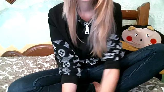 DennisXCaroll from StripChat