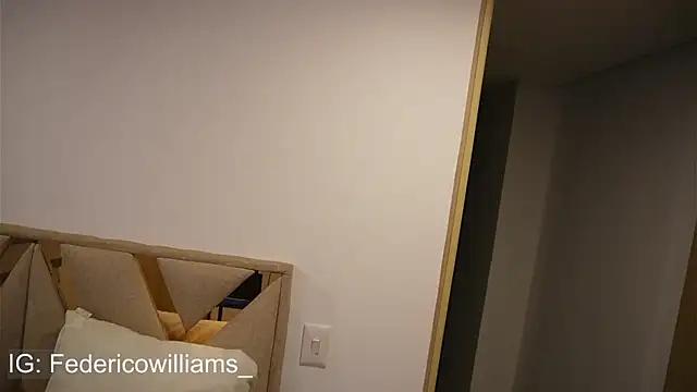 Derek_w from StripChat