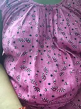 desi_boudi87 from StripChat is Freechat