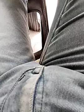 Desi_muslimcouple from StripChat is Freechat