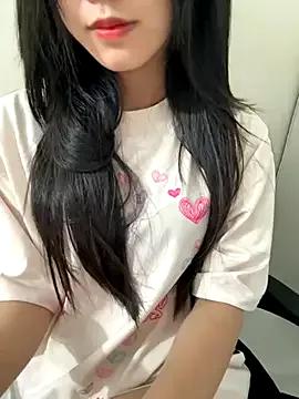 Desi_sara from StripChat is Freechat