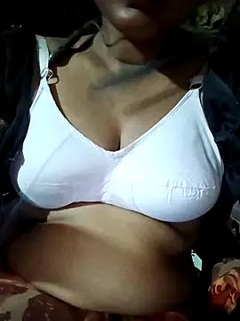 DESI_WIFEE from StripChat is Freechat