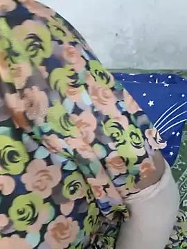 DesiDreams from StripChat is Freechat