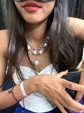 Photos of Desire_Zoya from StripChat is Freechat