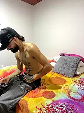 desiredandsinned from StripChat is Freechat