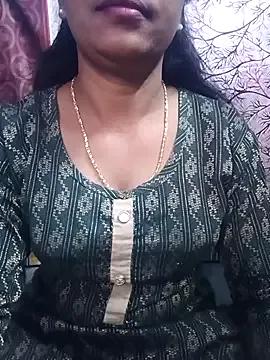 Dhina79 webcams show profile image 