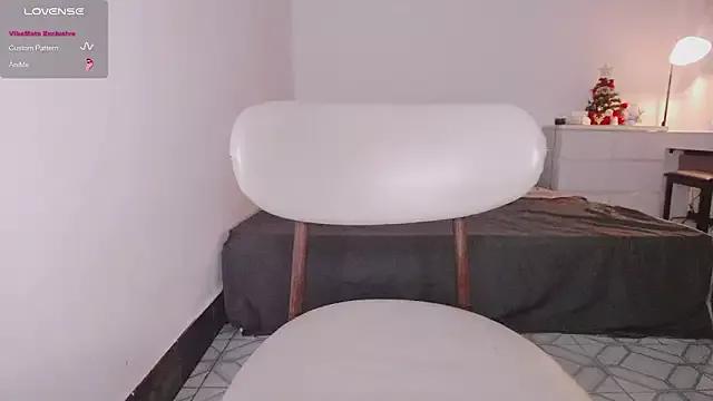 Di_Di__ from StripChat