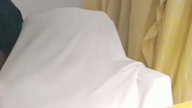 Diadi75 from StripChat