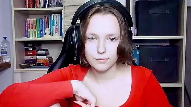Diana-back from StripChat is Freechat